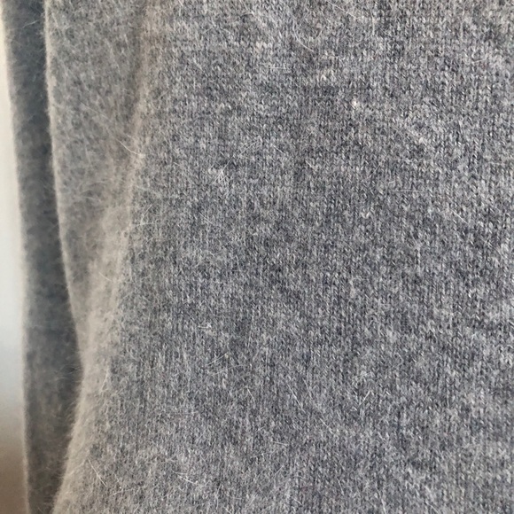 St. Micheal Grey Women’s Sweater size 12 fits like size Medium - Picture 12 of 14
